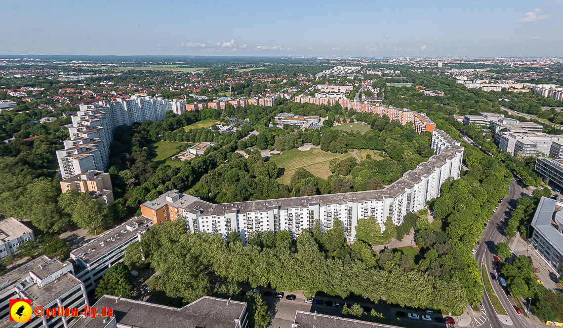 07.06.2023 - Neuperlachs neue Mitte mit PEP, Perlach Plaza, Share, Allianzversicherung und Wohnring